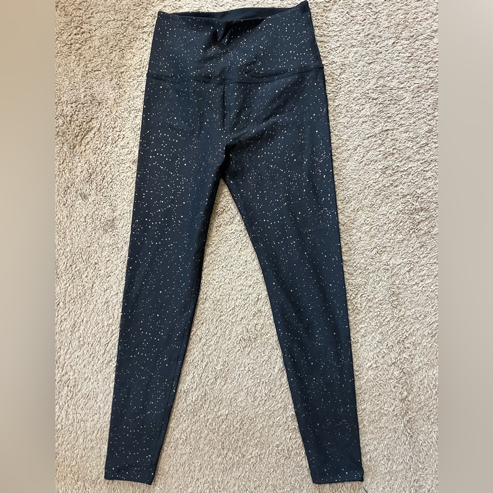 Beyond Yoga PowerShine High Waisted Midi Legging - M